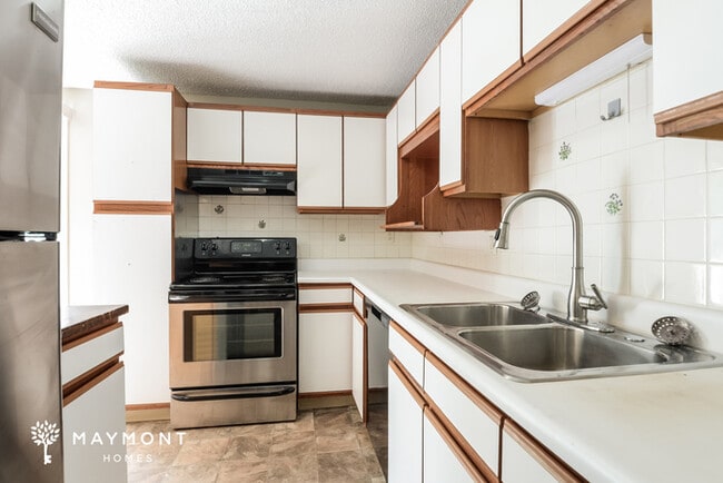 Photo - 254 Fenster Dr