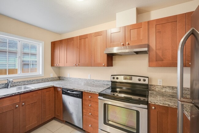 Photo - 4811 N Maryland Ave