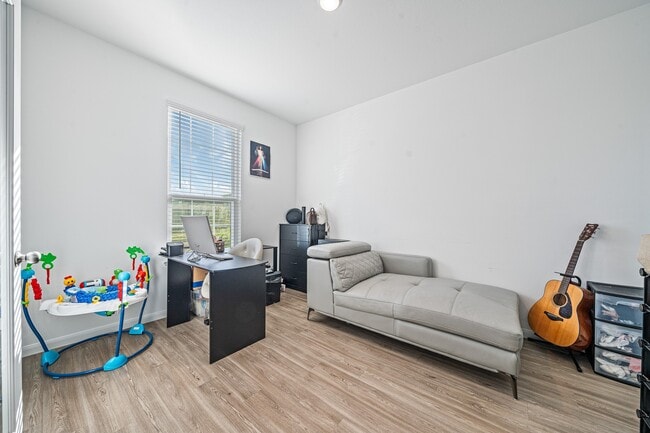 Photo - 10714 Cashew Run Ln