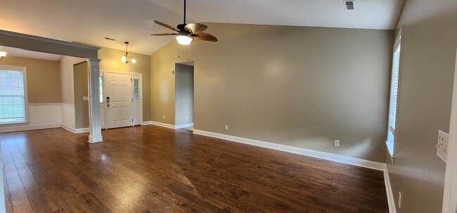 1159 Shoreland Dr