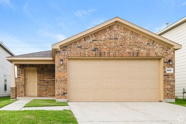 Building Photo - 13450 Gardenia Mist Lane Rental