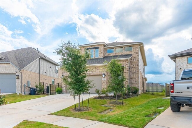 Photo - 521 Calmo Ct