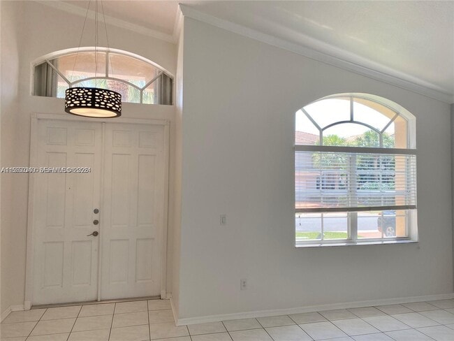 Photo - 15627 SW 16th Ct