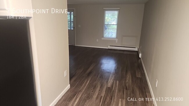 Photo - 7 Southpoint Dr