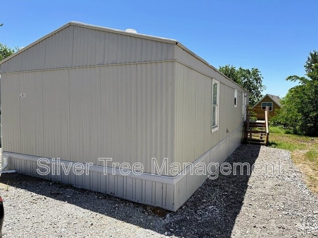 Building Photo - 266 Lark Meadow Dr Rental