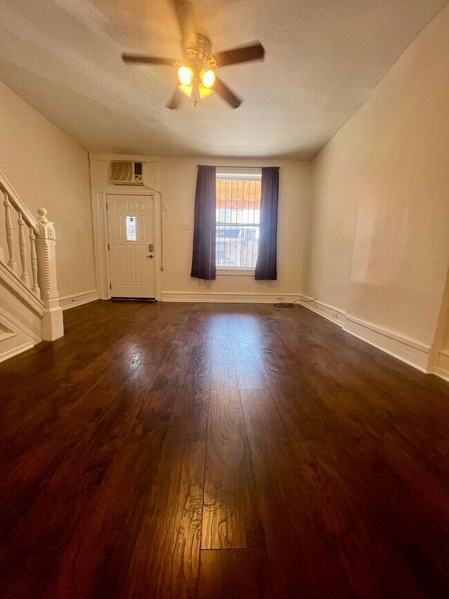 Photo - Stunning 3-Bedroom Townhome by LaSalle! Available NOW!