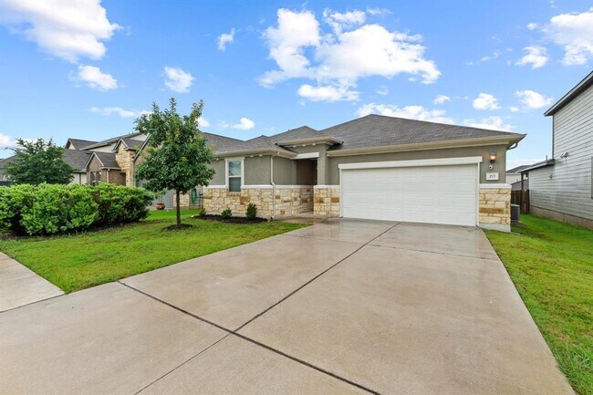 Photo - 277 Magna Ln