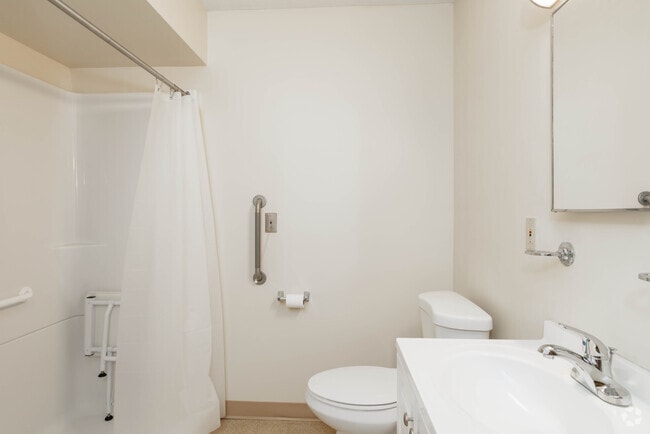 2BR, 1BA - Bathroom