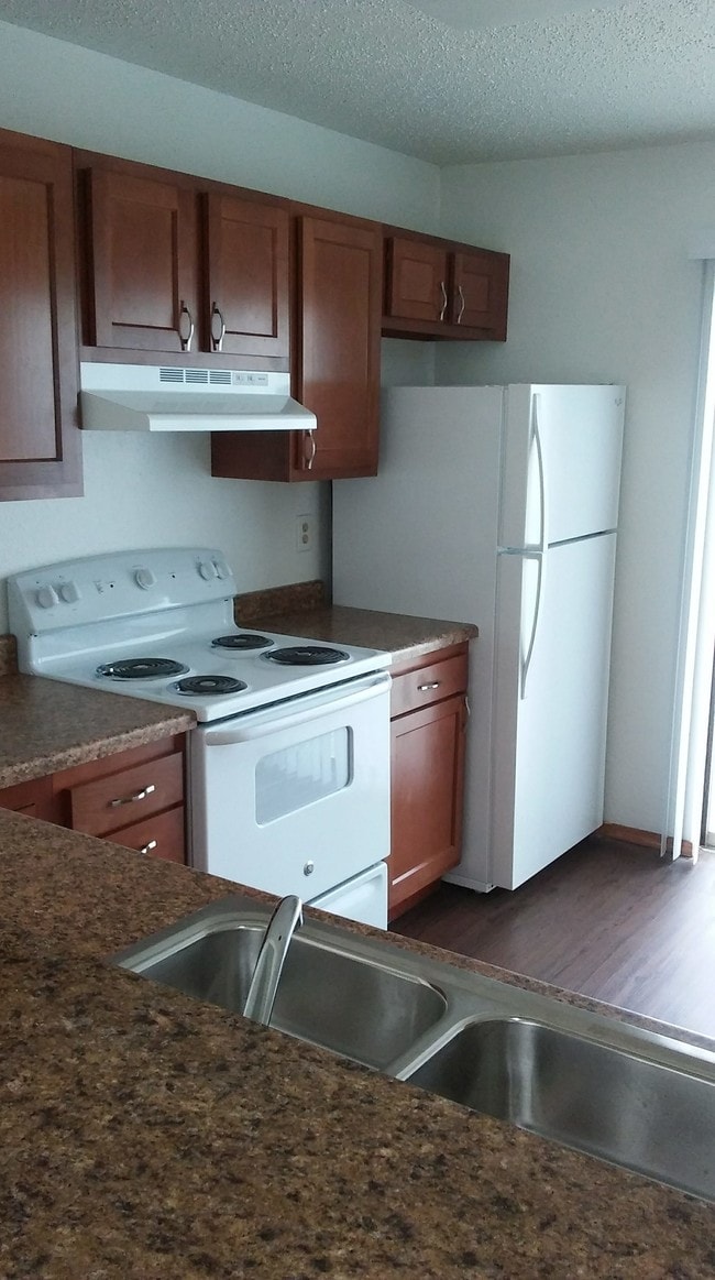 Photo - Garland Square Apartments