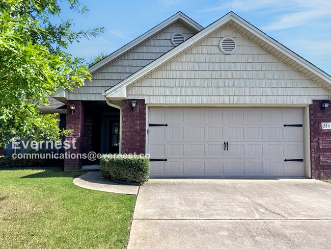 Photo - 316 Stoney Trail House