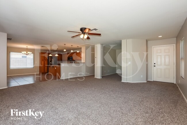 Photo - 2050 W Hayden Peak Dr