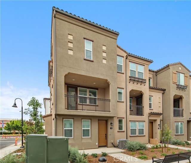 Photo - 2215 W Orange Ave Unit 12