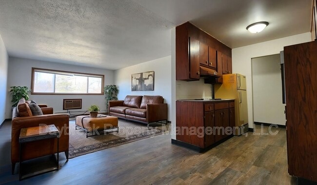 Building Photo - 1842 14th St S