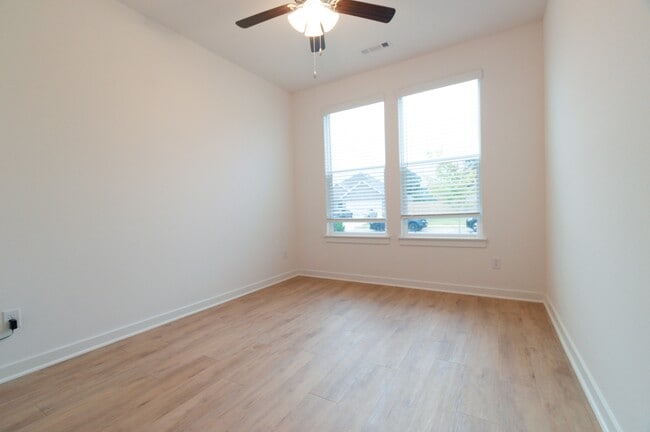 453 W Gosling Isle