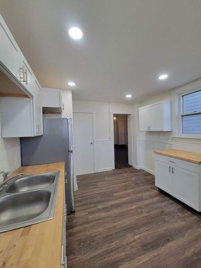 Photo - 603 E Spruce St