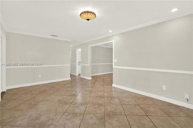 Photo - 9312 SW 182nd St