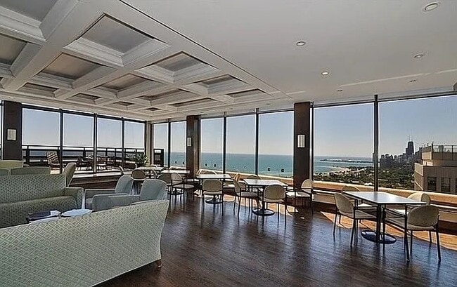 Party Room - 2650 N Lakeview Ave Unit 3105