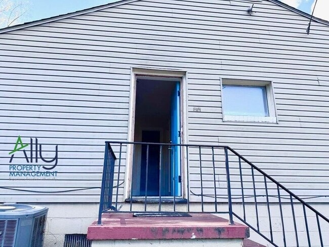 Building Photo - 648 Ivy Hill Ln Unit 10 - 10