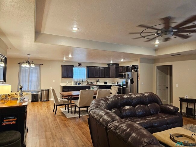 Photo - 1941 Dale St