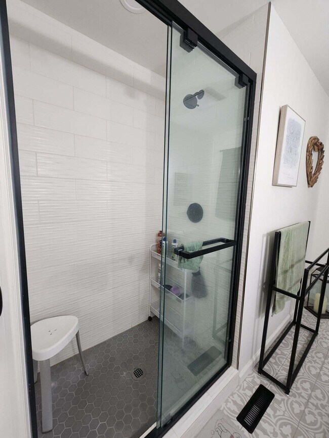 Photo - 1508 Johnson Blvd