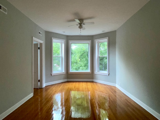 Photo - 1119 W Garfield Blvd Apartment Unit 2