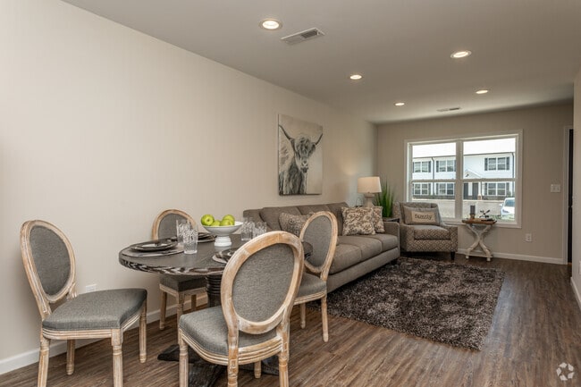 2BR, 1.5BA - 1,080 SF - Coleson Creek Apartments