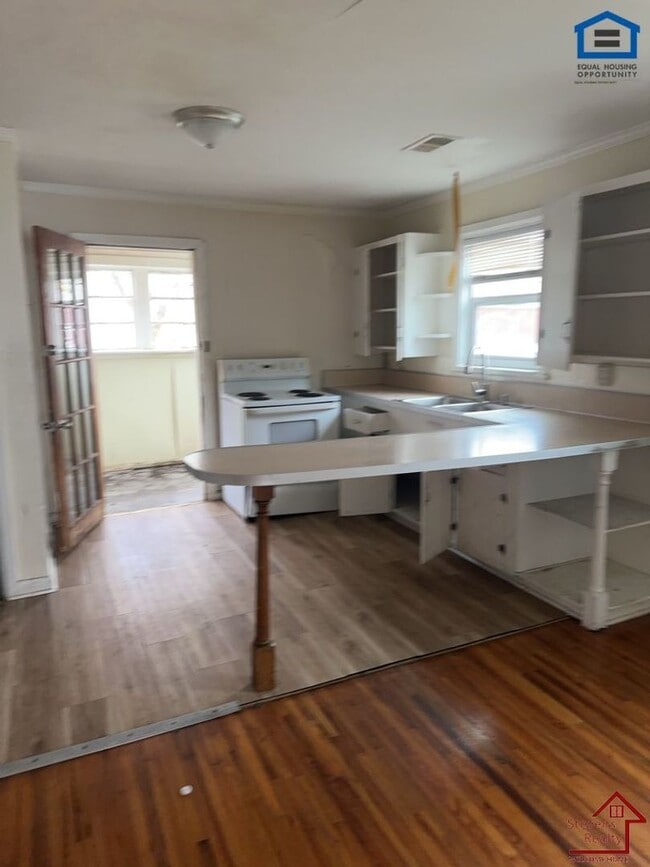 Photo - 1420 Choate Rd