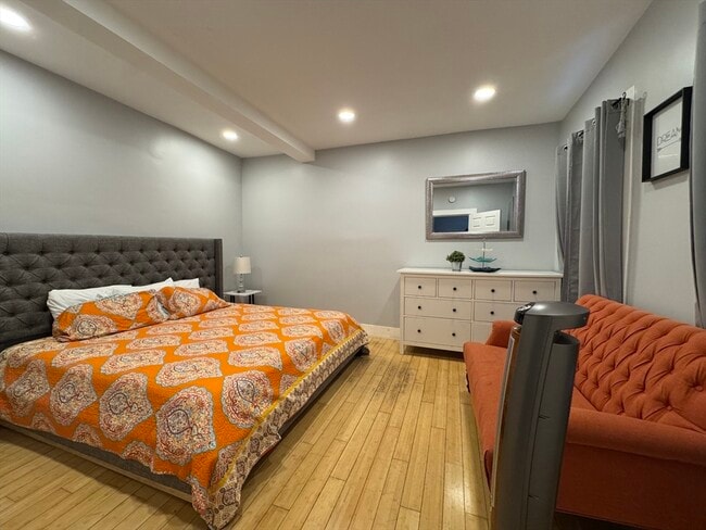 Photo - 302 Copeland St Unit 302