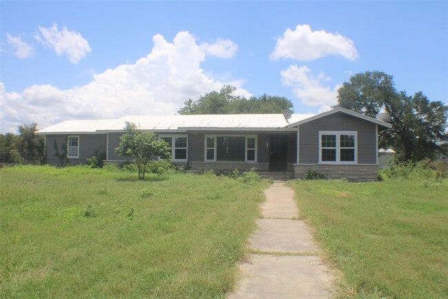 Building Photo - 2809 TX-21 Rental