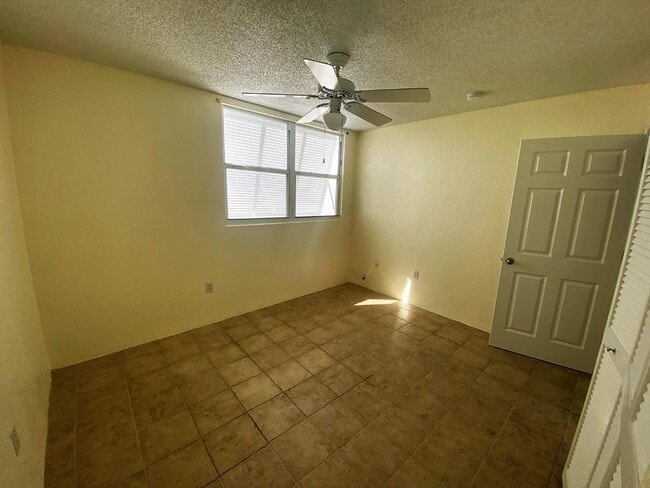 Photo - 3655 Seaside Dr Unit 423