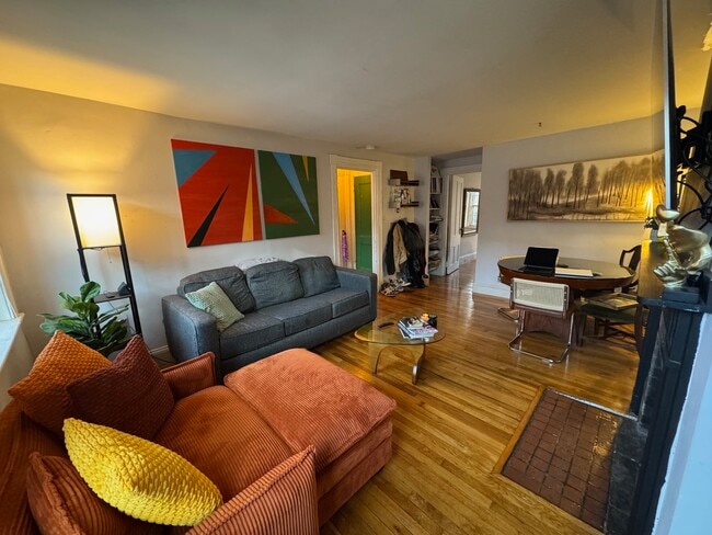 Photo - 8 Lindall Pl Unit 3