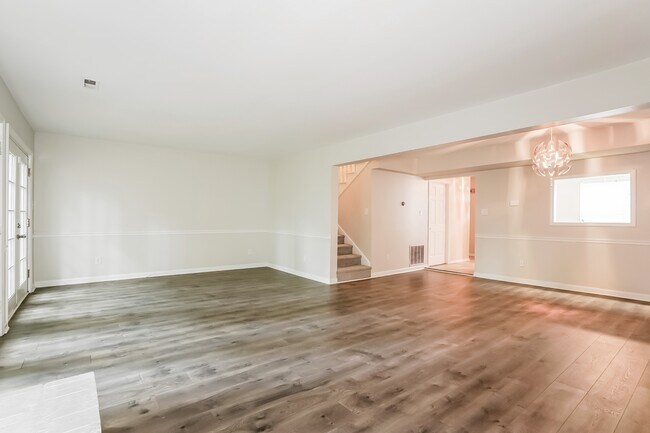 Photo - 6413 Andsley Dr