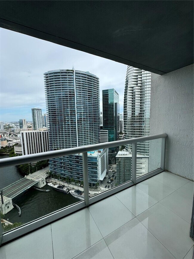 Photo - 465 Brickell Ave Condo Unit 3104