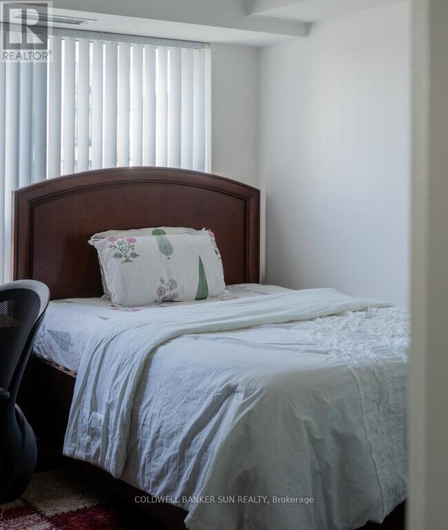 Photo - 1 Michael Power Pl Unit 1111