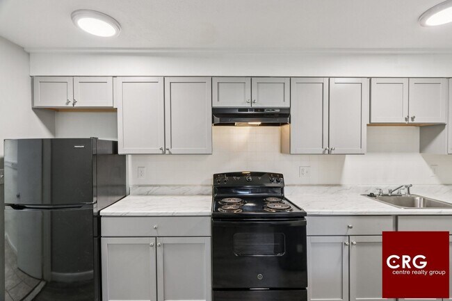 20 Thorn St Unit 2