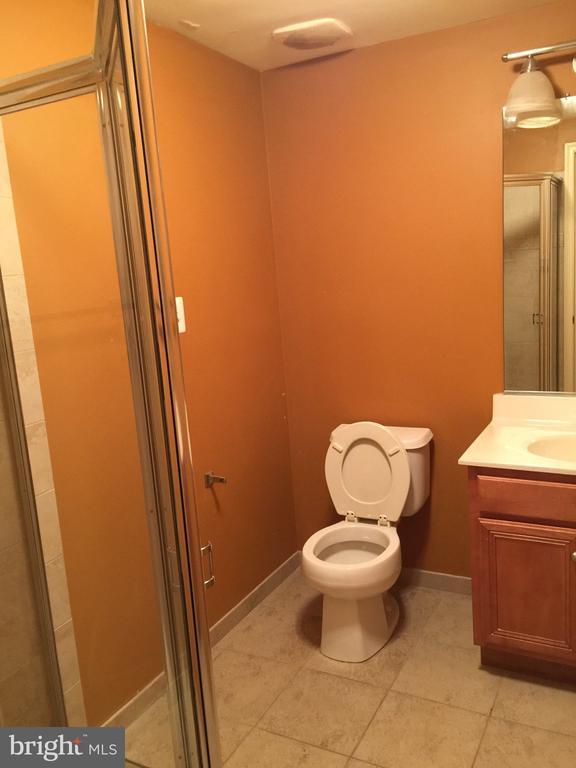 Photo - 2404 Almshouse Dr