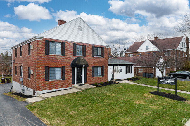 Building Photo - Huntley Ridge Rental