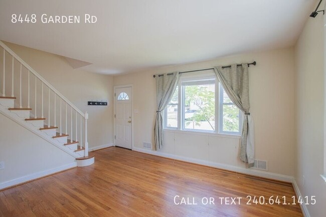 Photo - 8448 Garden Rd