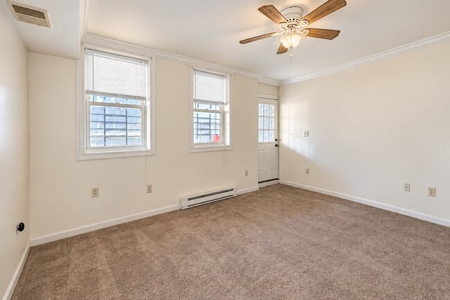 2259 12th St NW Unit 2