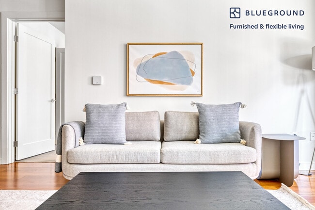 Photo - 101 Canal St Unidad FL5-ID563