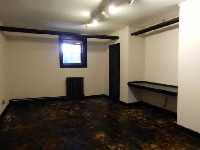 Photo - 1 BR Apt in Old SW; Utilities & Wi-Fi incl...