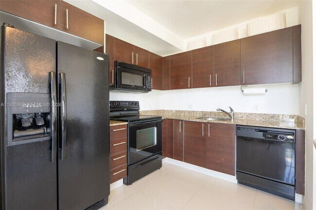 Photo - 2701 SW 3rd Ave Unit 703