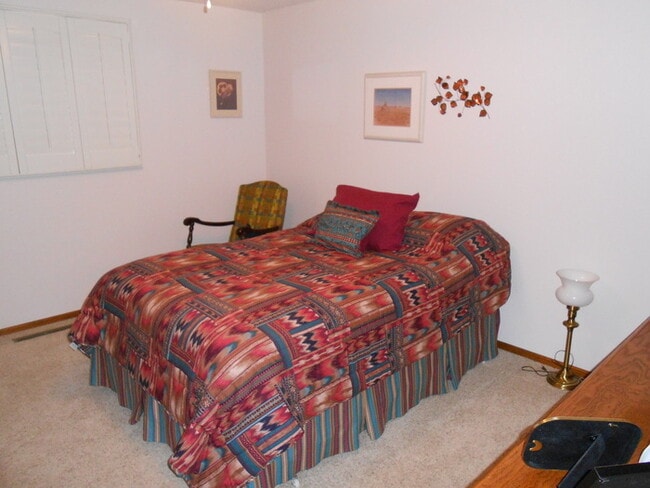 Photo - Charming 2 Bed/2 Bath Condo Near the Sculpture Park