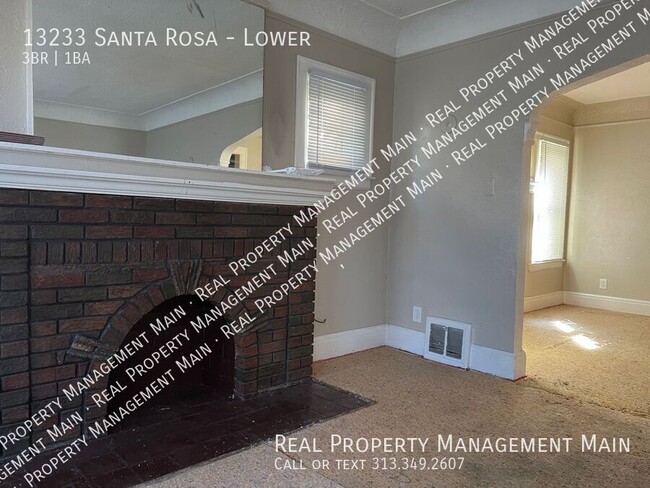 Building Photo - 13233 Santa Rosa Dr Unit Lower Rental
