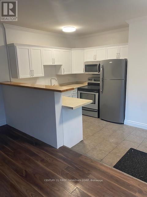 Photo - 177 Kent St Unit 2