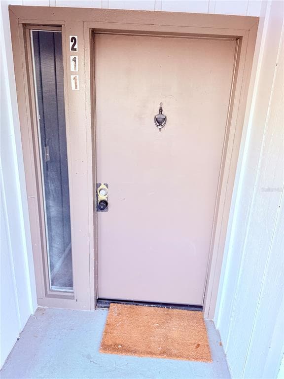 Building Photo - 6519 W Newberry Rd Unit 211