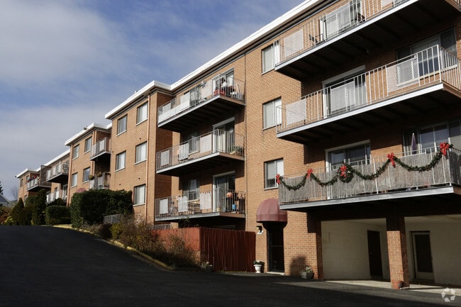 Building Photo - Morene Apartments