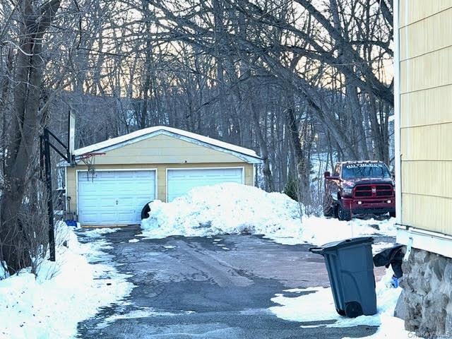 Photo - 37 Riverside Dr