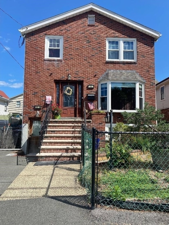 Building Photo - 22 Carlson Ave Unit B