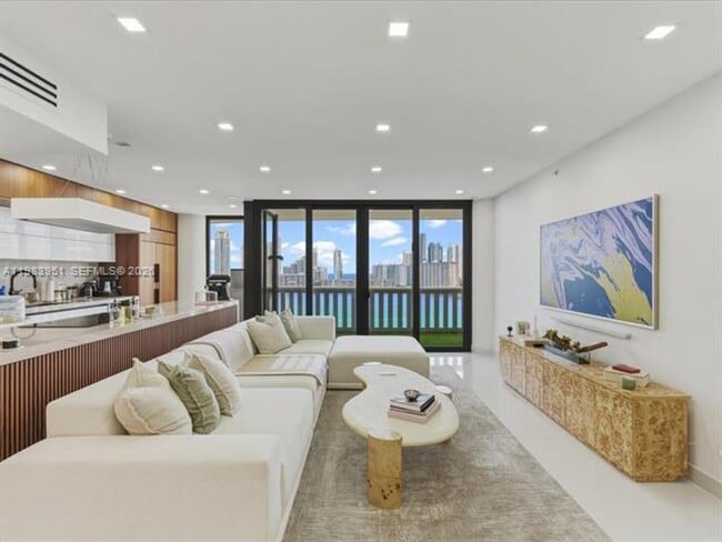 Photo - 3000 Island Blvd Unit 3000 Island Blvd # 1501